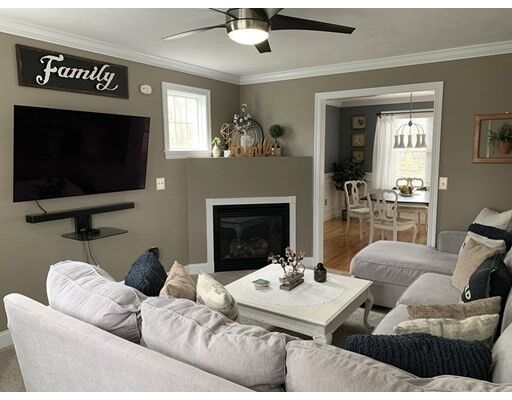 Property Photo:  4 Woodland St A  MA 01527 