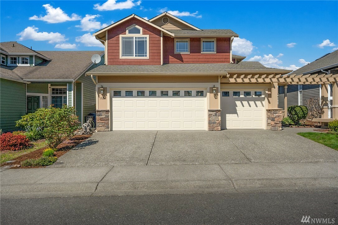 Property Photo: 1921 145th St SW WA 98087