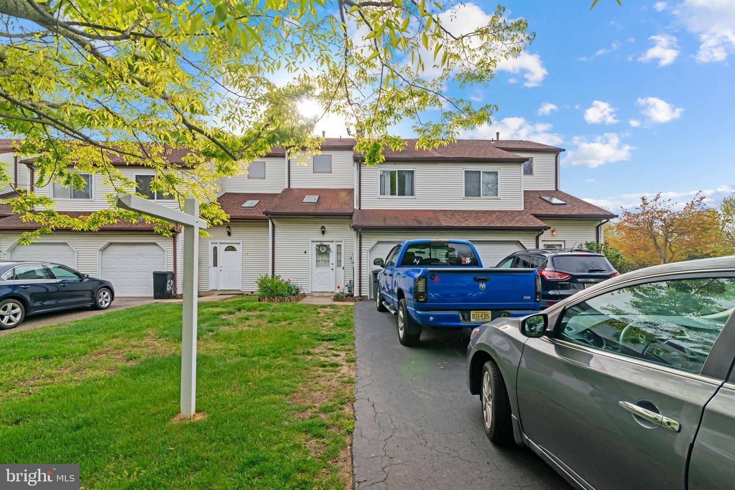 Property Photo:  4 Peppercorn Drive  NJ 08048 