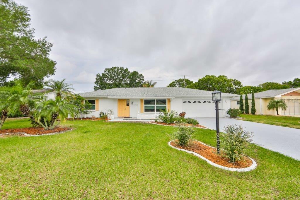 Property Photo:  1222 W Del Webb Boulevard  FL 33573 