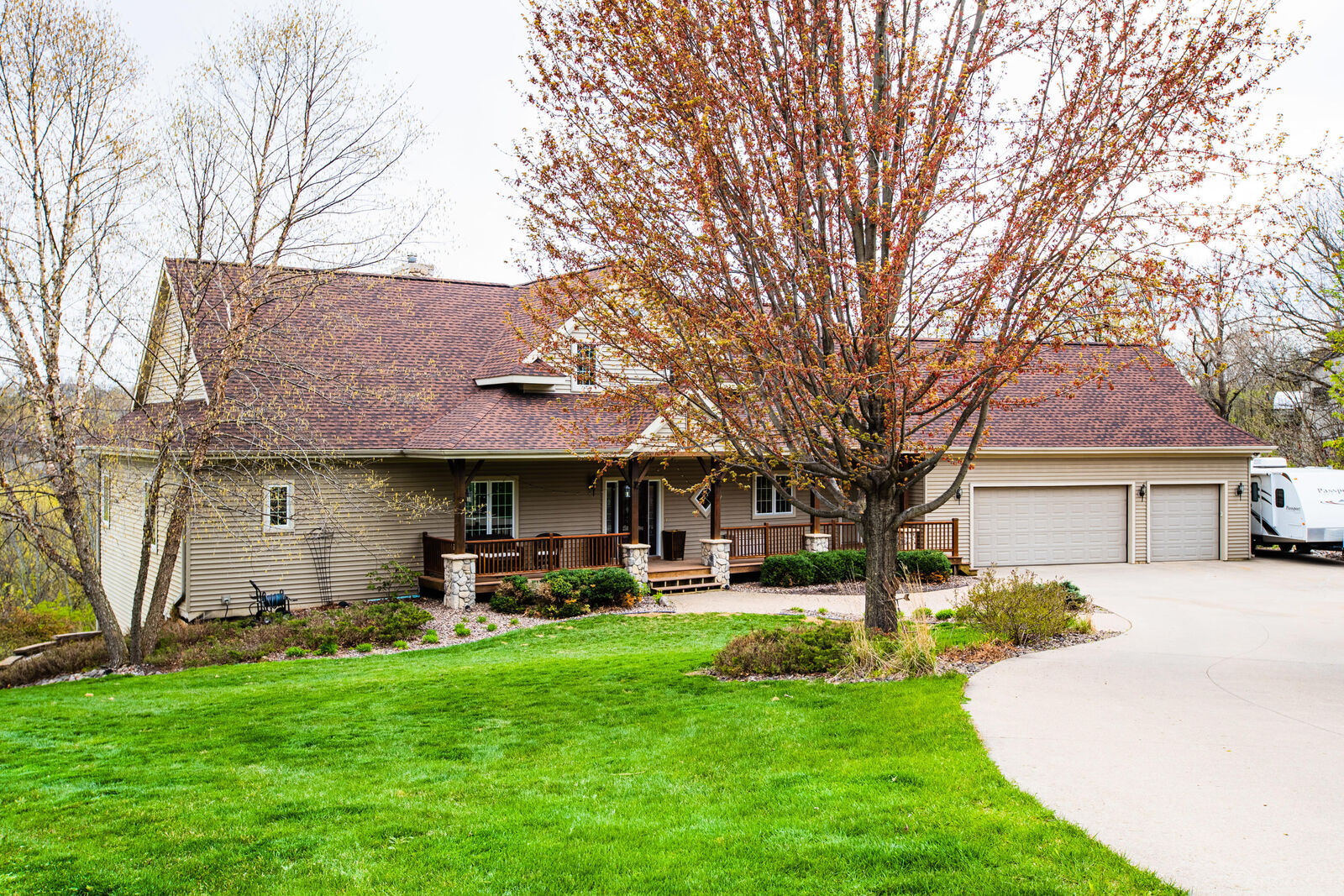 Property Photo:  W4235 Ridge Dr  WI 54601 