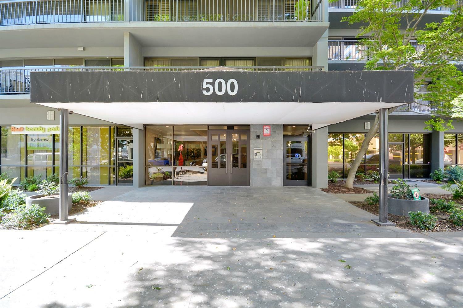 Property Photo:  500 N Street 503  CA 95814 