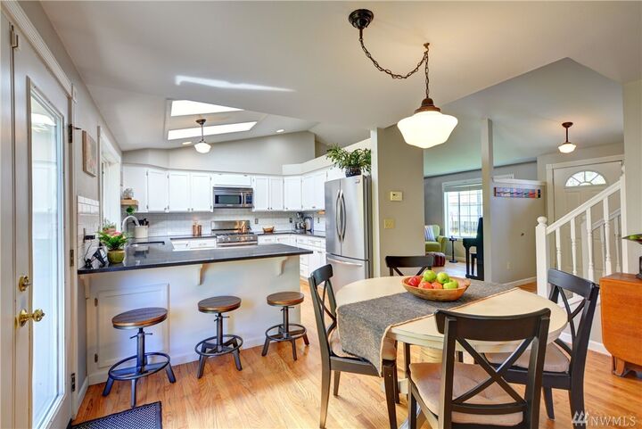 Property Photo:  20515 81st Dr NE  WA 98223 