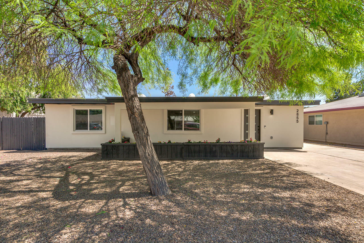 Property Photo:  2855 N 71st Street  AZ 85257 