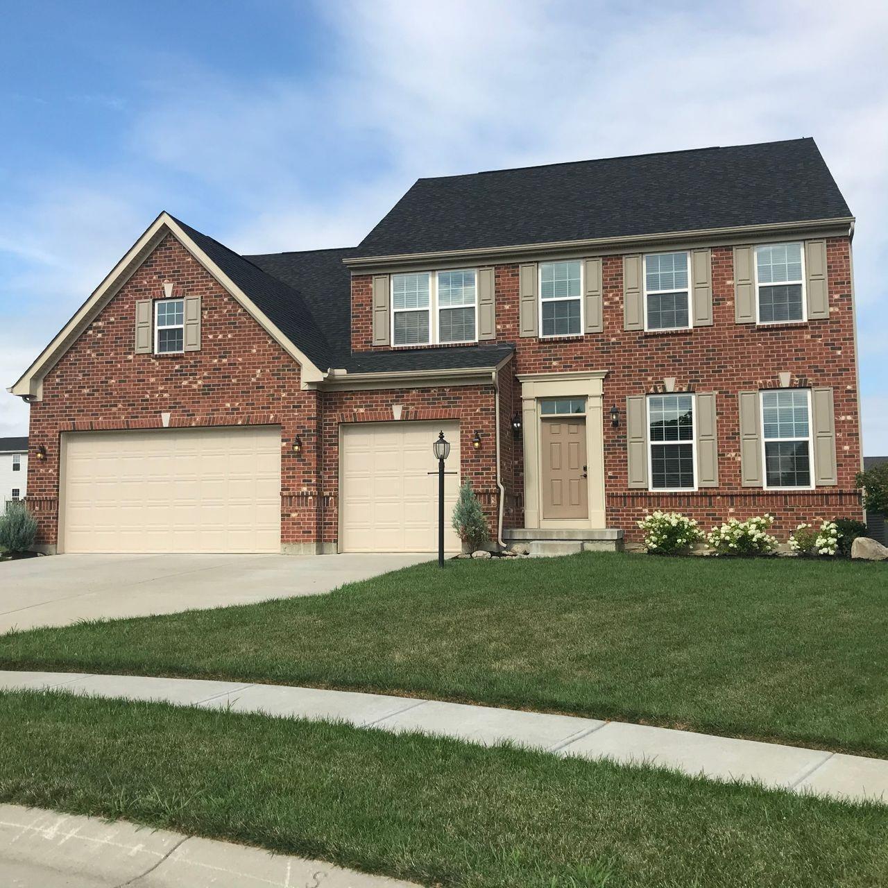 Property Photo: 4674 Blue Jay Way OH 45040