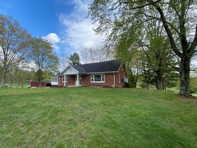 Property Photo:  384 E 190 Road  IN 47546 