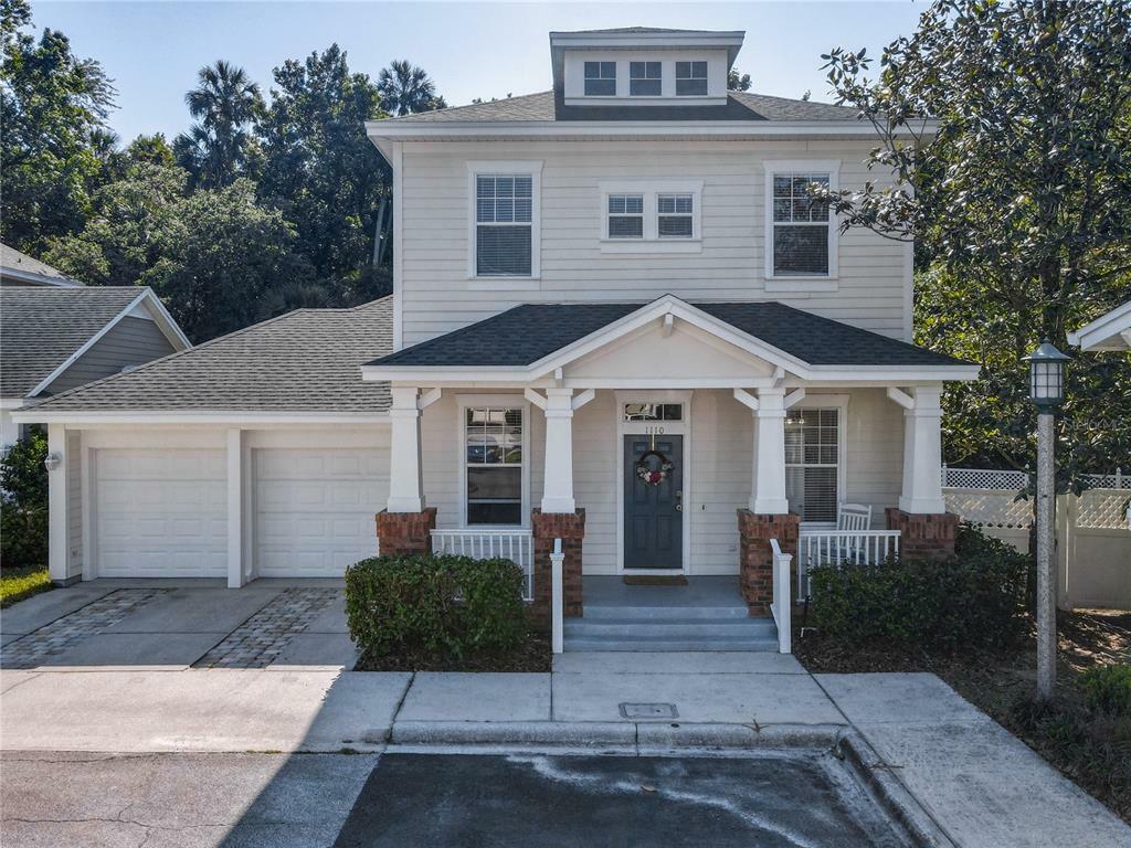 Property Photo:  1110 Banks Rose Court  FL 34747 