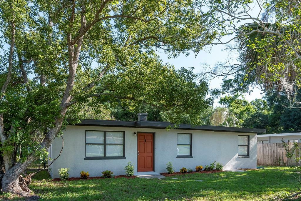 Property Photo:  2960 W 23rd Street  FL 32771 