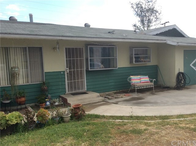 Property Photo:  941 E Whittier Avenue  CA 92543 