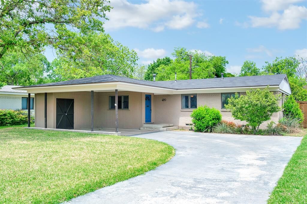 Photo de la propriété:  620 Sherwood Drive  TX 75080 