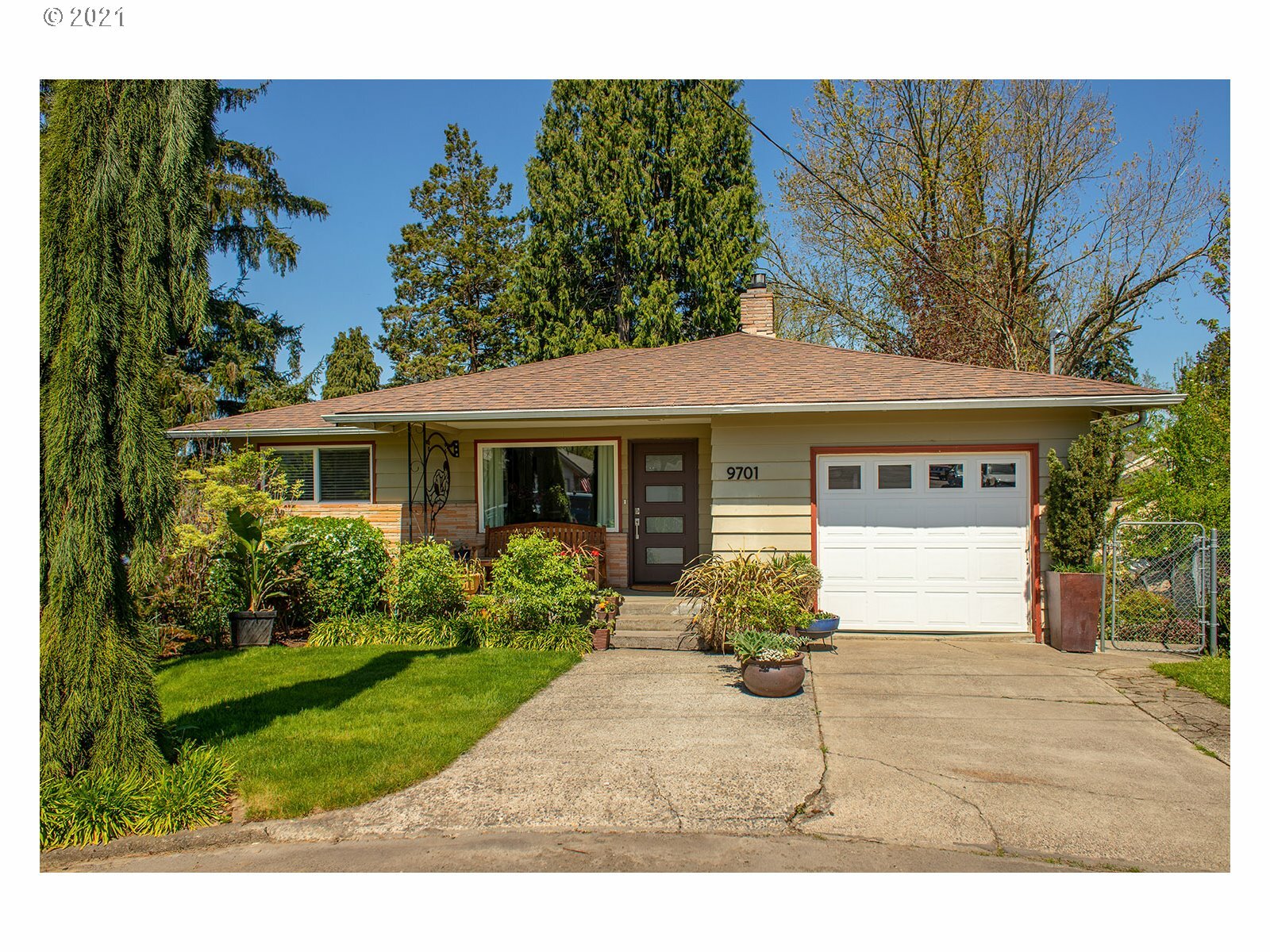 9701 SE 36th Ave  Milwaukie OR 97222 photo