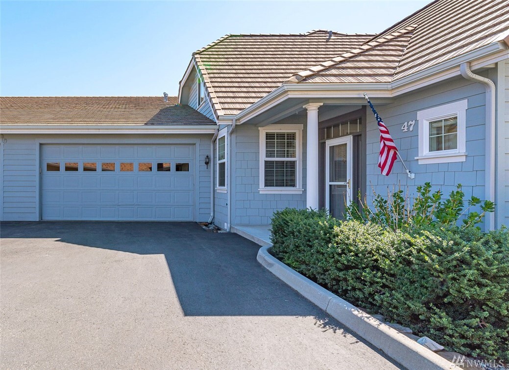 Property Photo:  1494 Eastmont Ave 47  WA 98802 