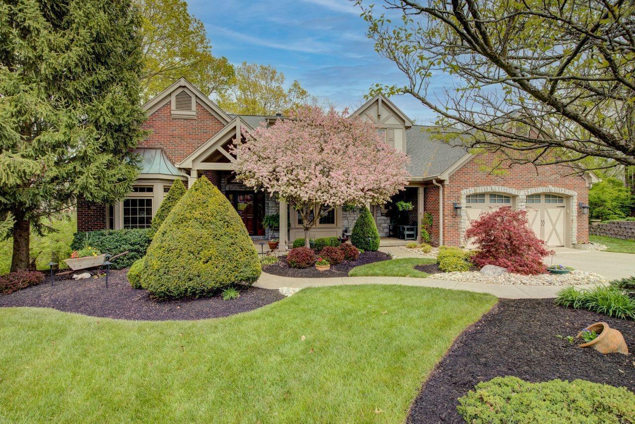 Property Photo: 8178 Chestershire Dr OH 45241