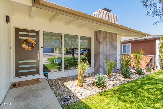 Property Photo:  1441 Glengarry Road  CA 91105 