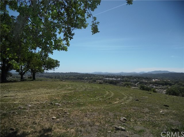 Property Photo:  550 Templeton Road  CA 93465 