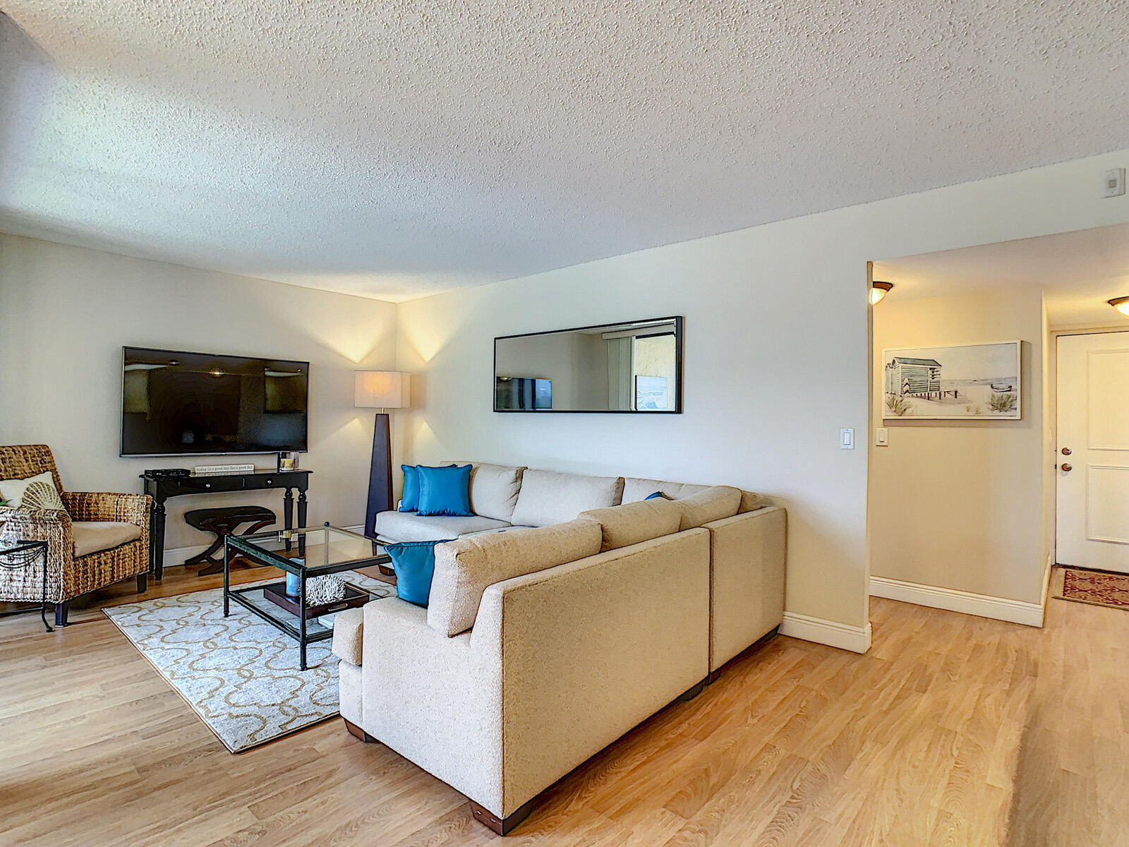 Property Photo: 750 Egret Circle 6303 FL 33444