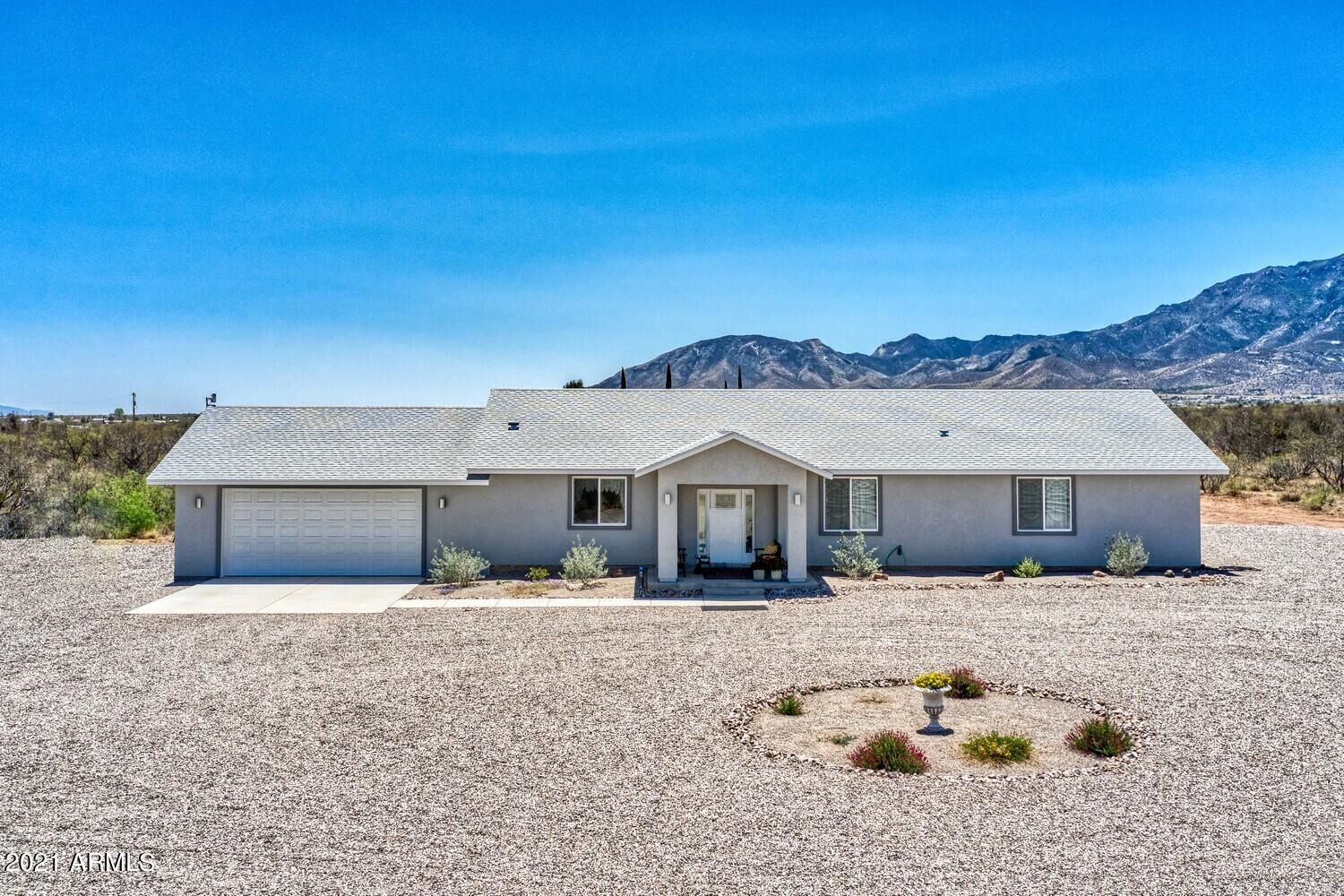 Property Photo: 4904 S Burro Drive AZ 85650