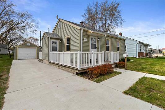 Property Photo: 1872 Yates Ave WI 53511