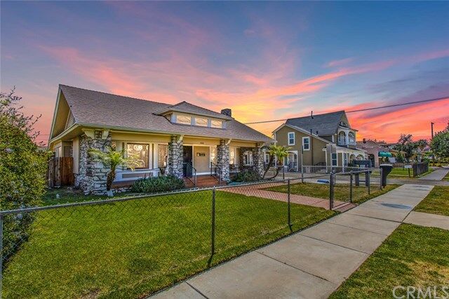 Property Photo: 958 N La Cadena Drive CA 92324