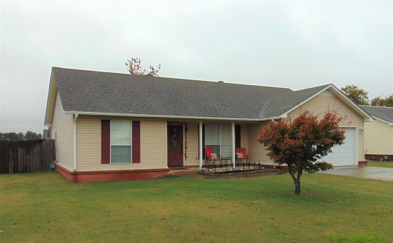 Property Photo: 105 James AR 72437