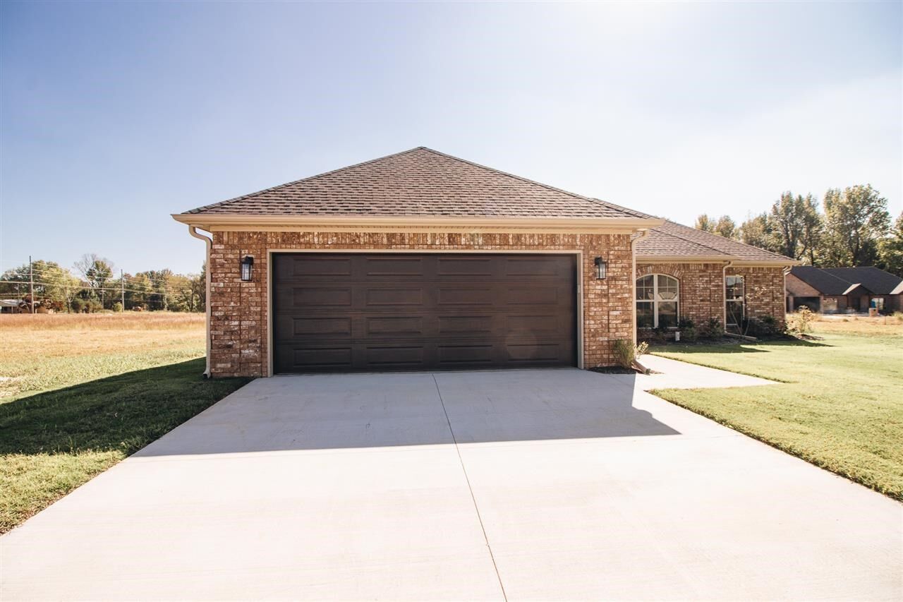 Property Photo:  5800 Wendy Lane  AR 72450 