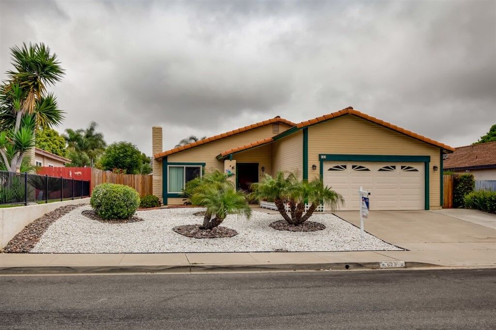 Property Photo: 629 Shadowtree Dr. CA 92058
