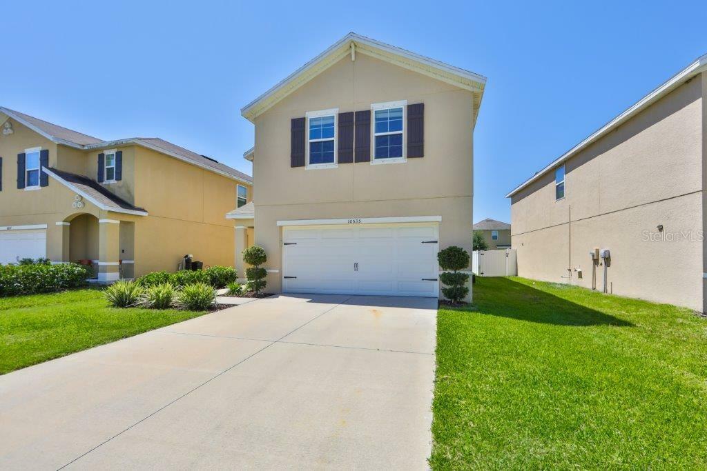 Property Photo:  10535 Whispering Hammock Drive  FL 33578 