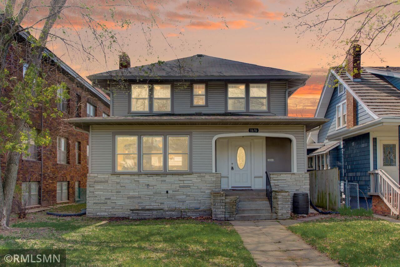 Property Photo:  1676 Marshall Avenue  MN 55104 
