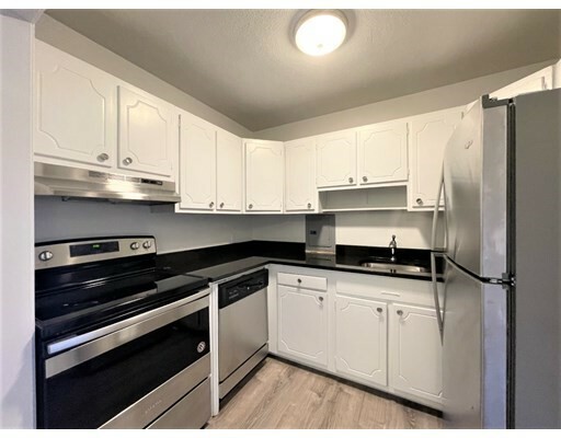 Property Photo: 625 Main Street 8 MA 01867