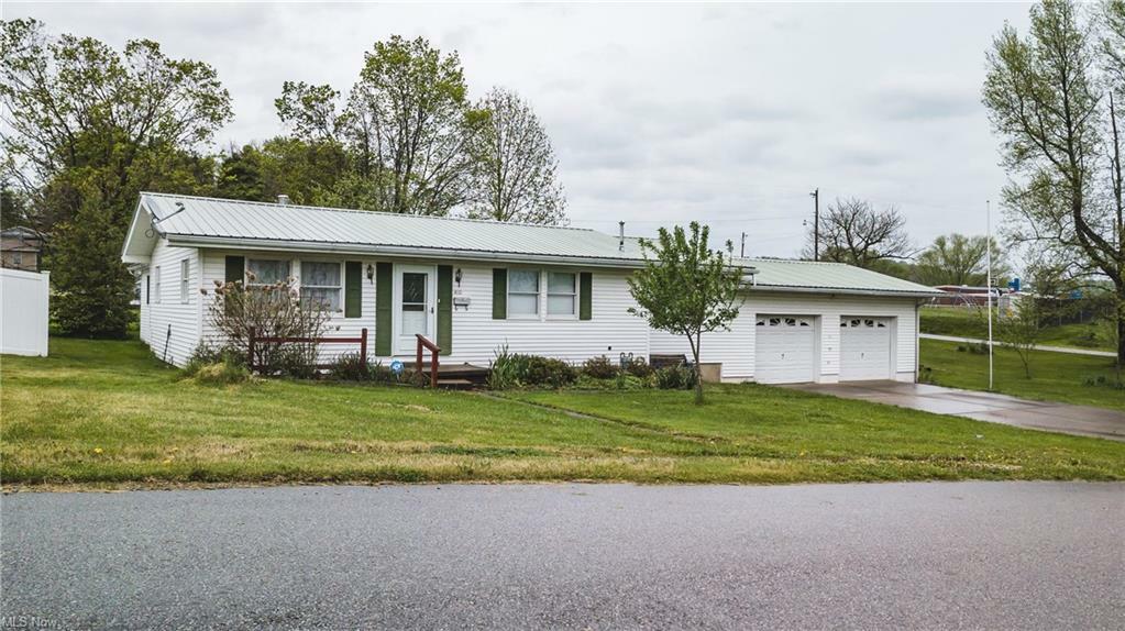 Property Photo:  400 Maryland Avenue  WV 26362 