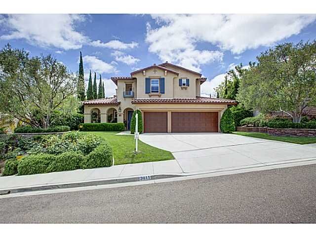 Property Photo:  3011 Calle Alhena  CA 92009 