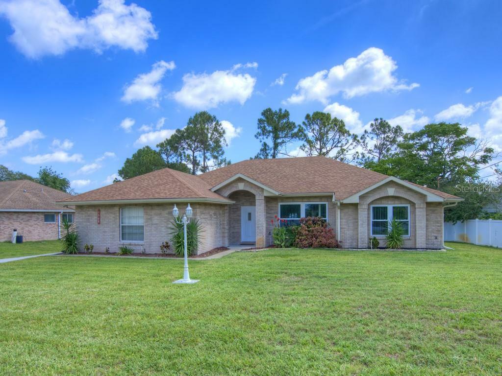 Property Photo:  1508 Fergason Avenue  FL 32725 