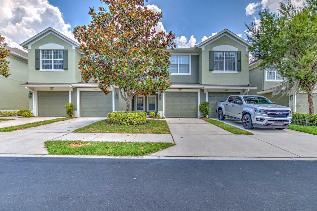 Property Photo:  2257 Kings Palace Drive  FL 33578 