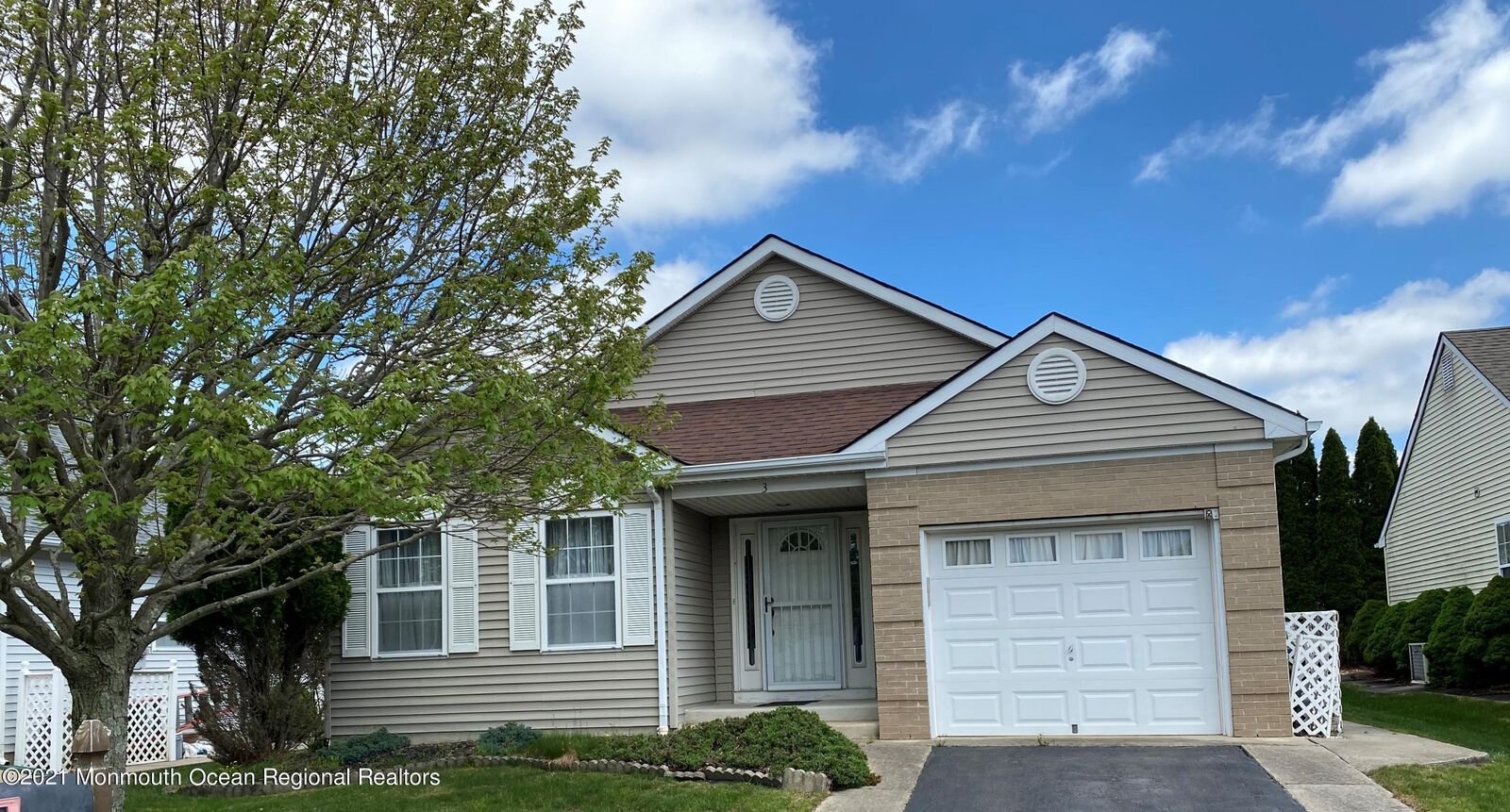 Property Photo:  3 Cordoba Court  NJ 08757 