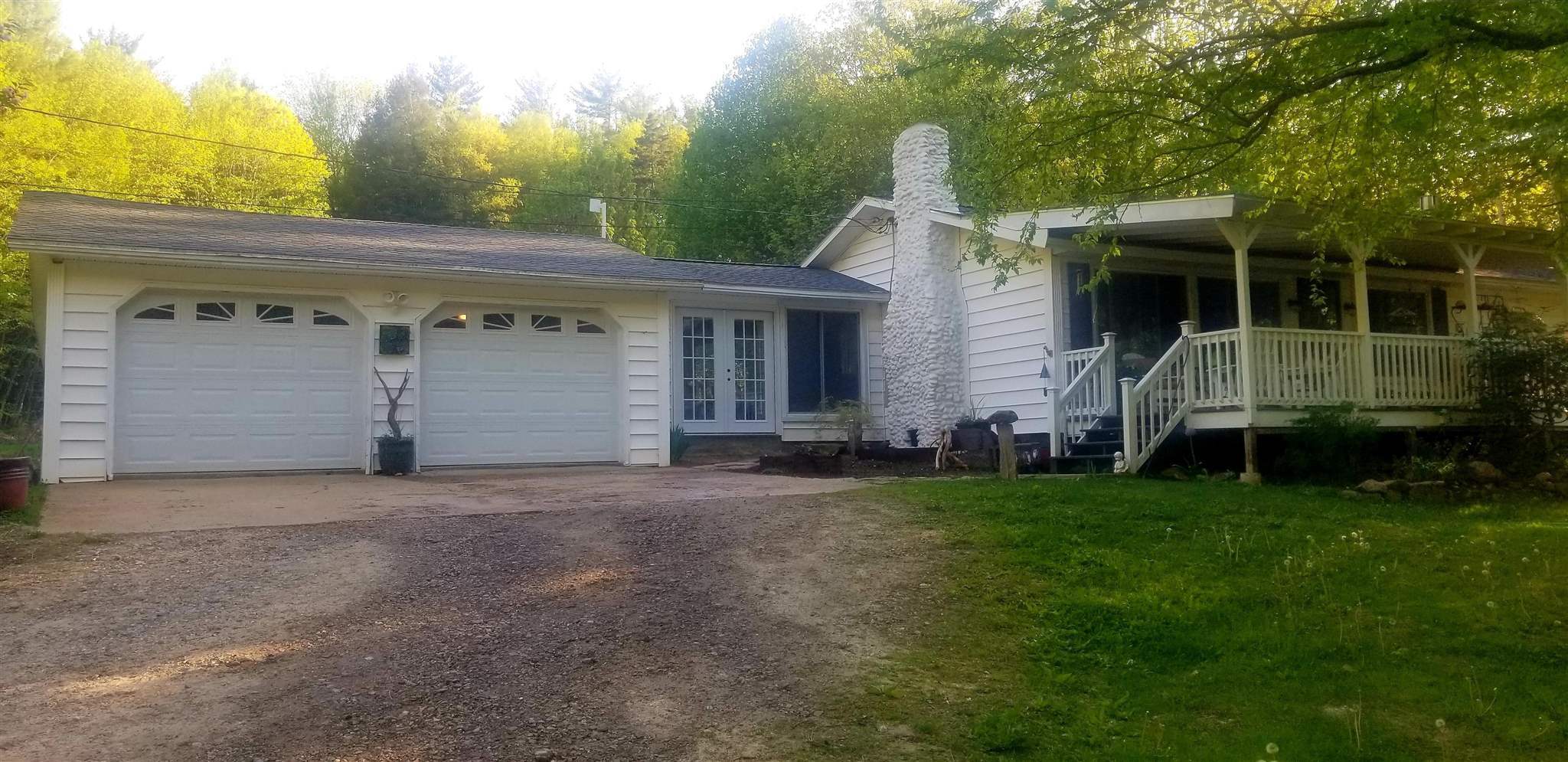 Property Photo:  405 Raccoon Hill Road  NH 03268 