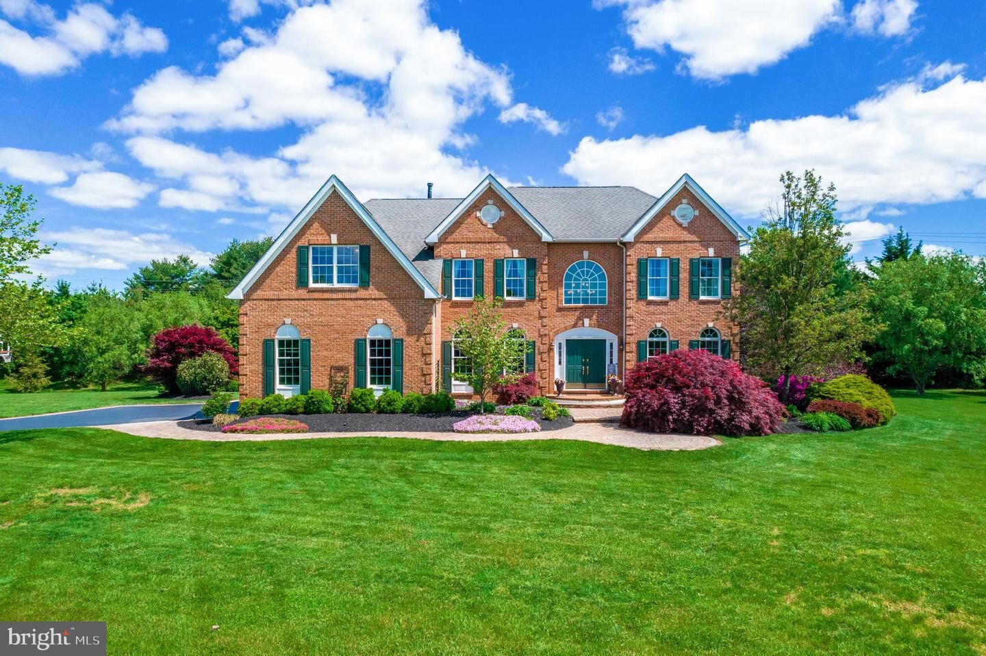 Property Photo:  722 Bentley Court  NJ 08057 