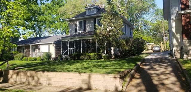 Property Photo:  3921 Bell Street  MO 64111 