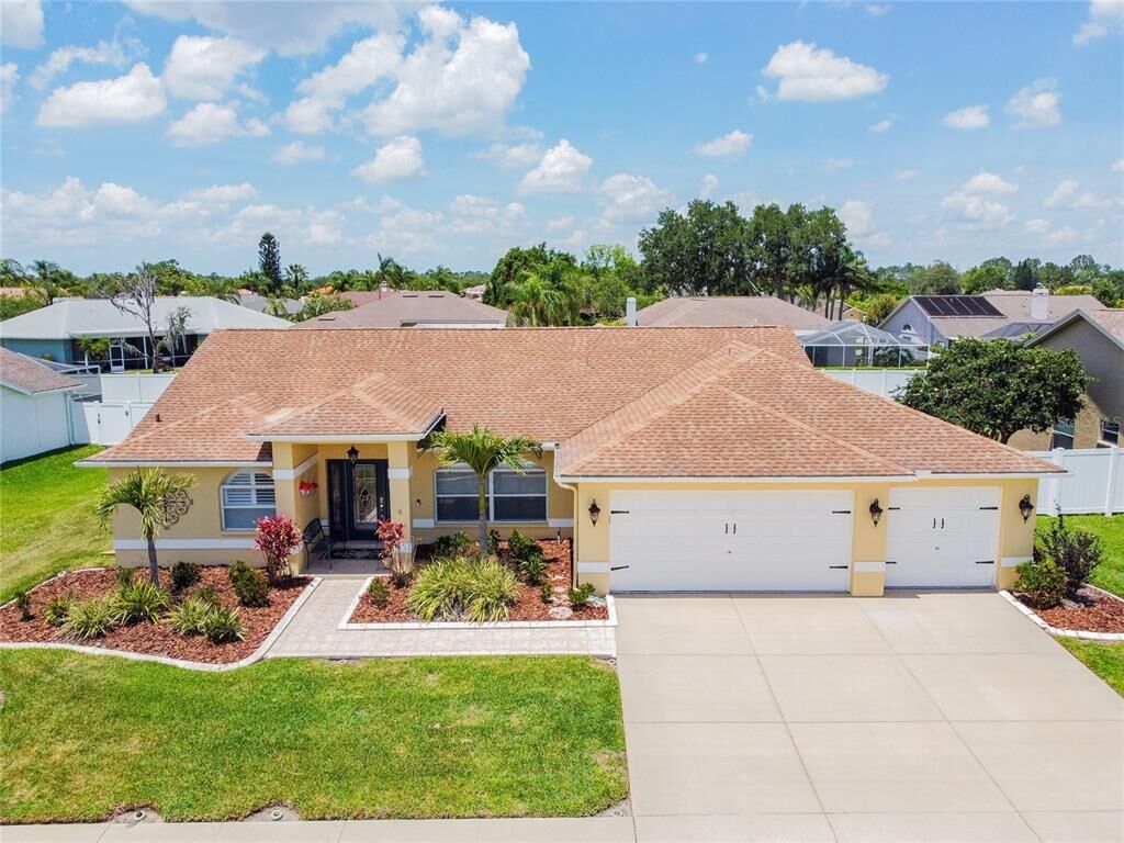 Property Photo:  22715 Magnolia Trace Boulevard  FL 33549 
