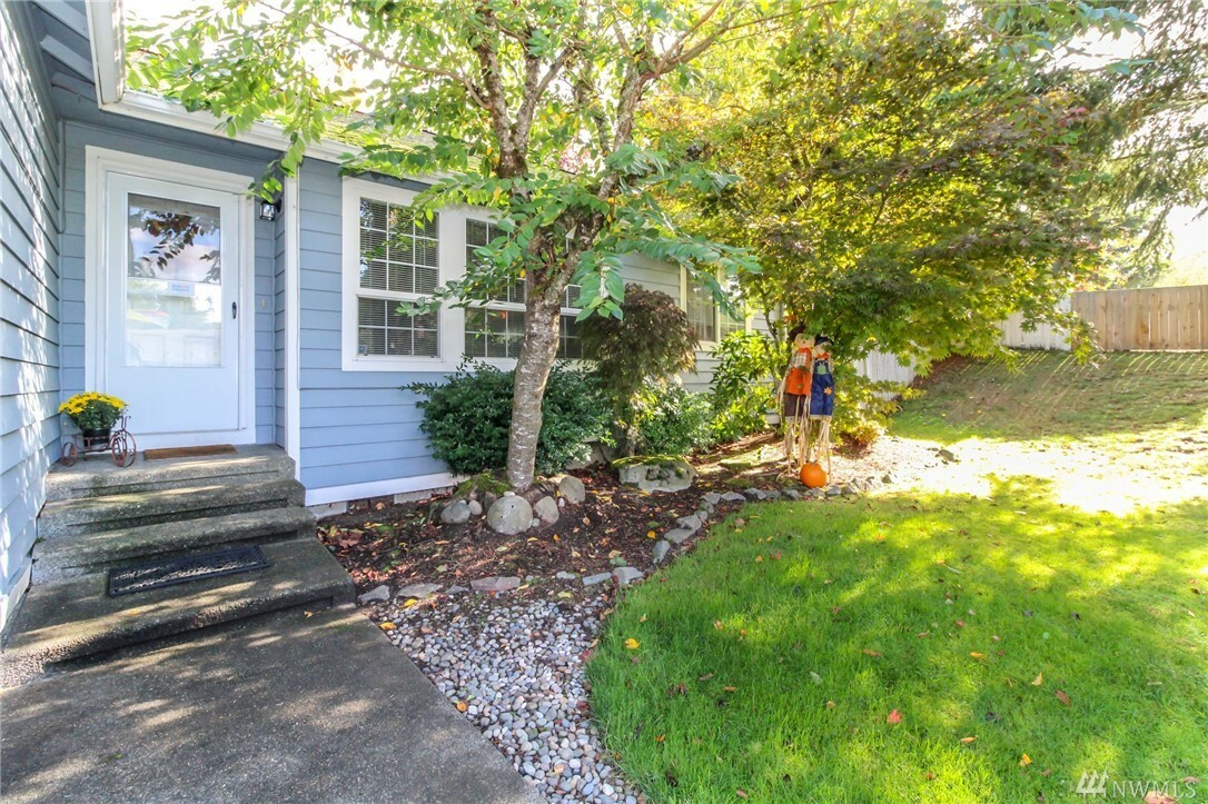 Property Photo: 12319 200th Av Ct E WA 98391