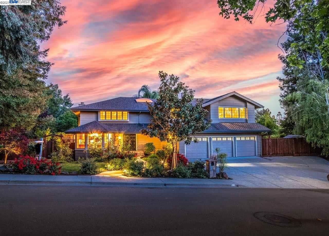 Property Photo:  4016 Greenwich Dr  CA 94582 