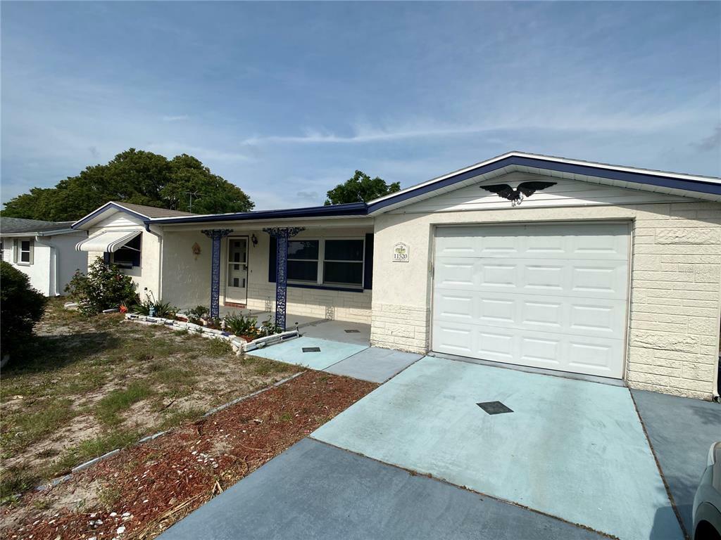 Property Photo: 11520 Zimmerman Road FL 34668