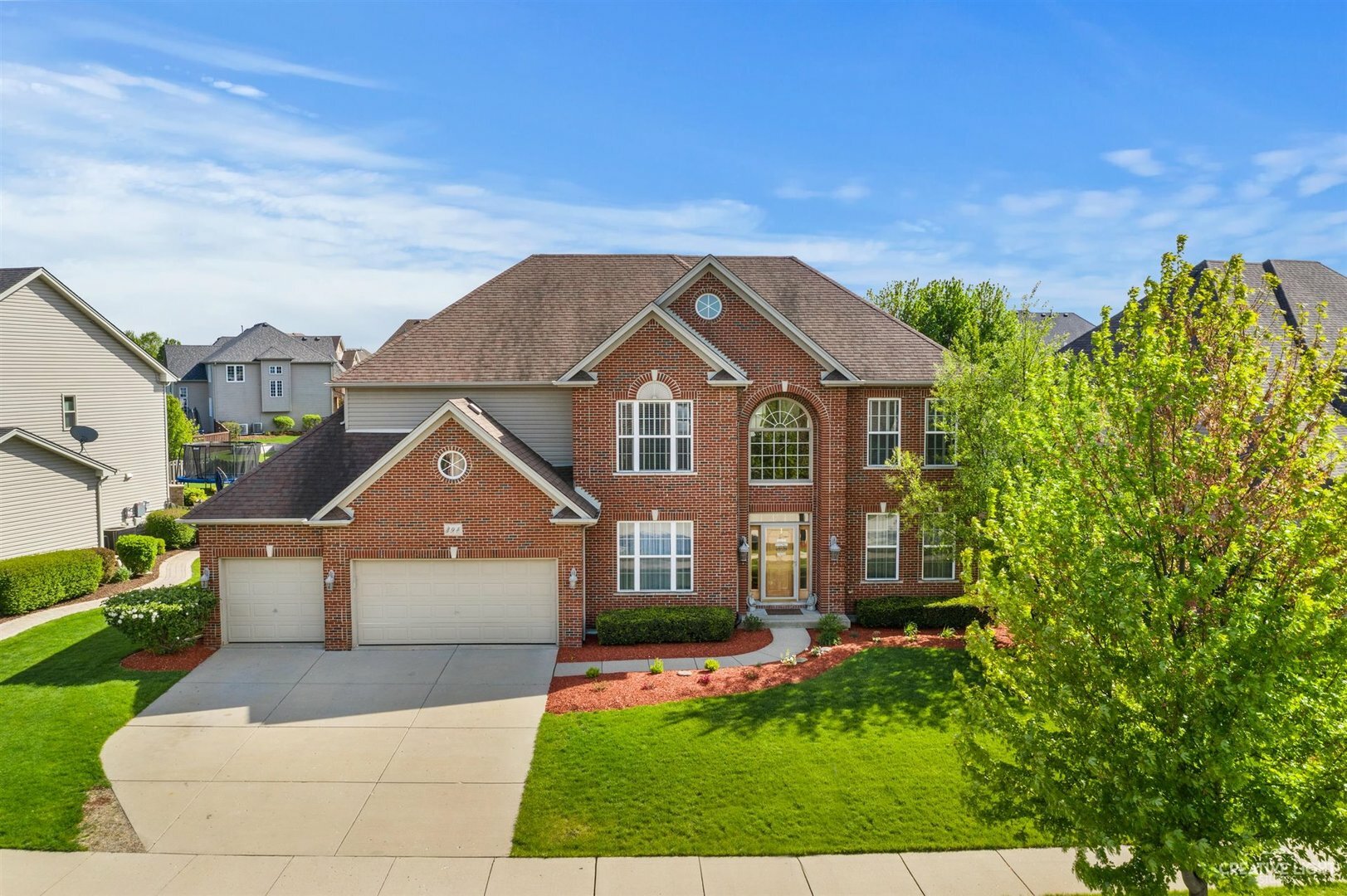 Property Photo: 394 Bloomfield Circle E IL 60543