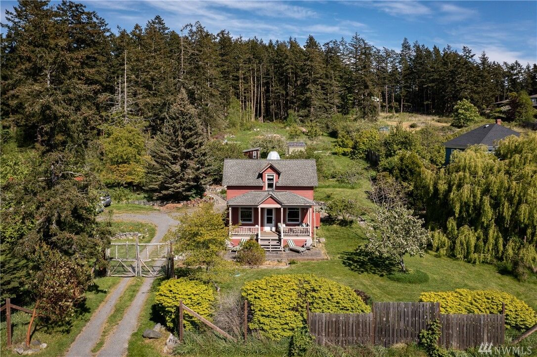 Property Photo: 2169 Fisherman Bay Rd WA 98261