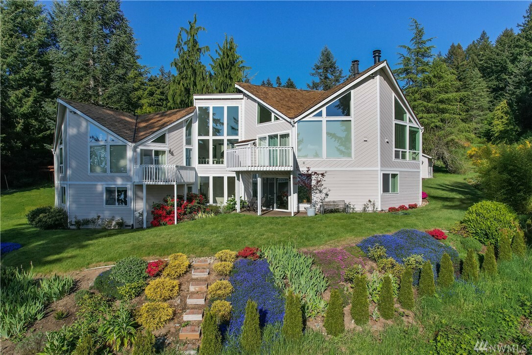 Property Photo:  537 Hyak Dr  WA 98333 