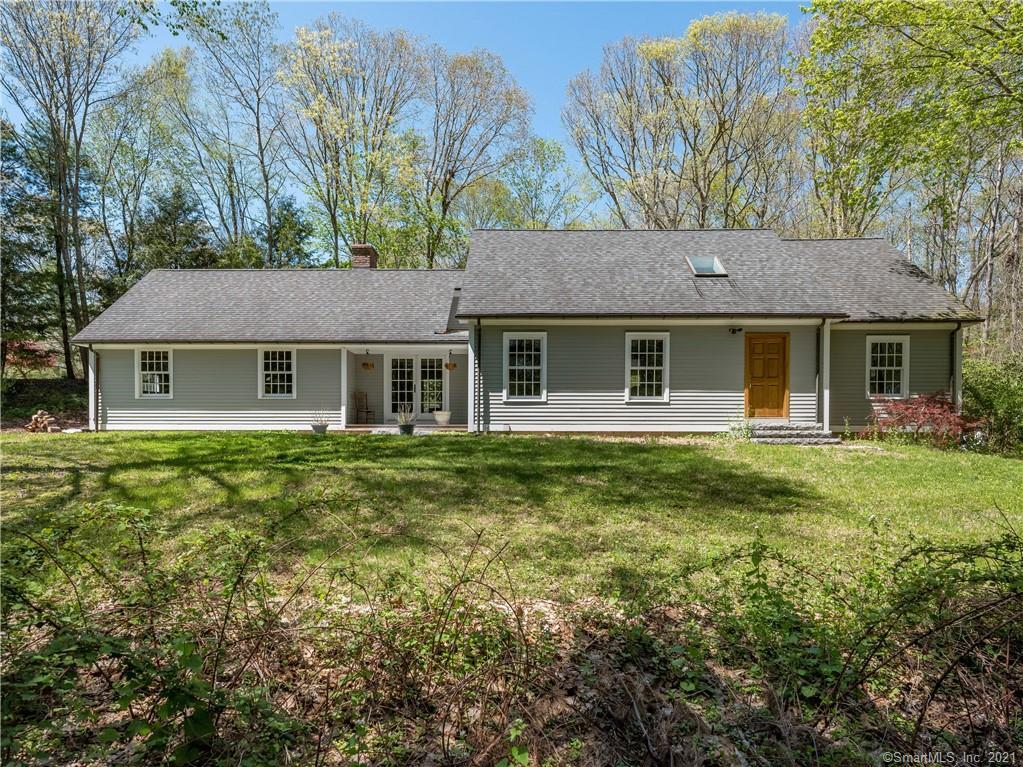 Property Photo:  28 Fawn Brook Circle  CT 06443 