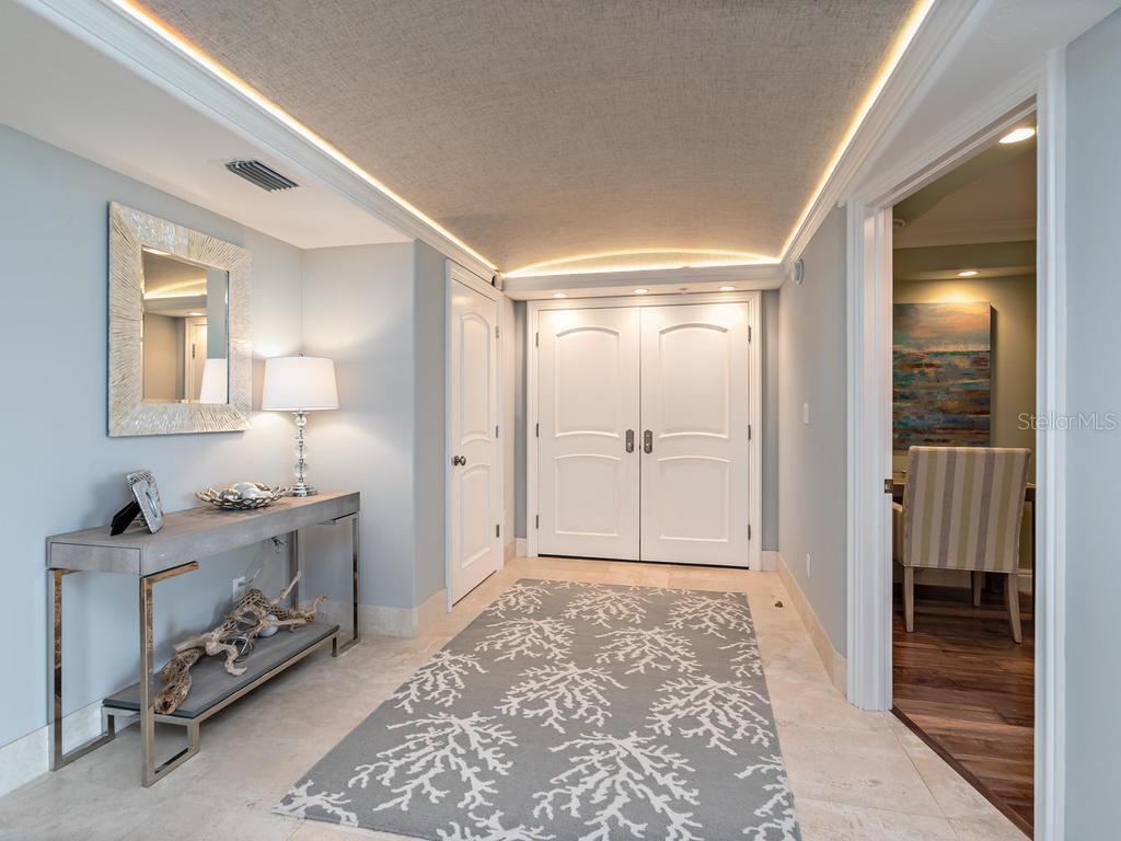 Property Photo:  2301 Gulf Of Mexico Drive 115/116N  FL 34228 