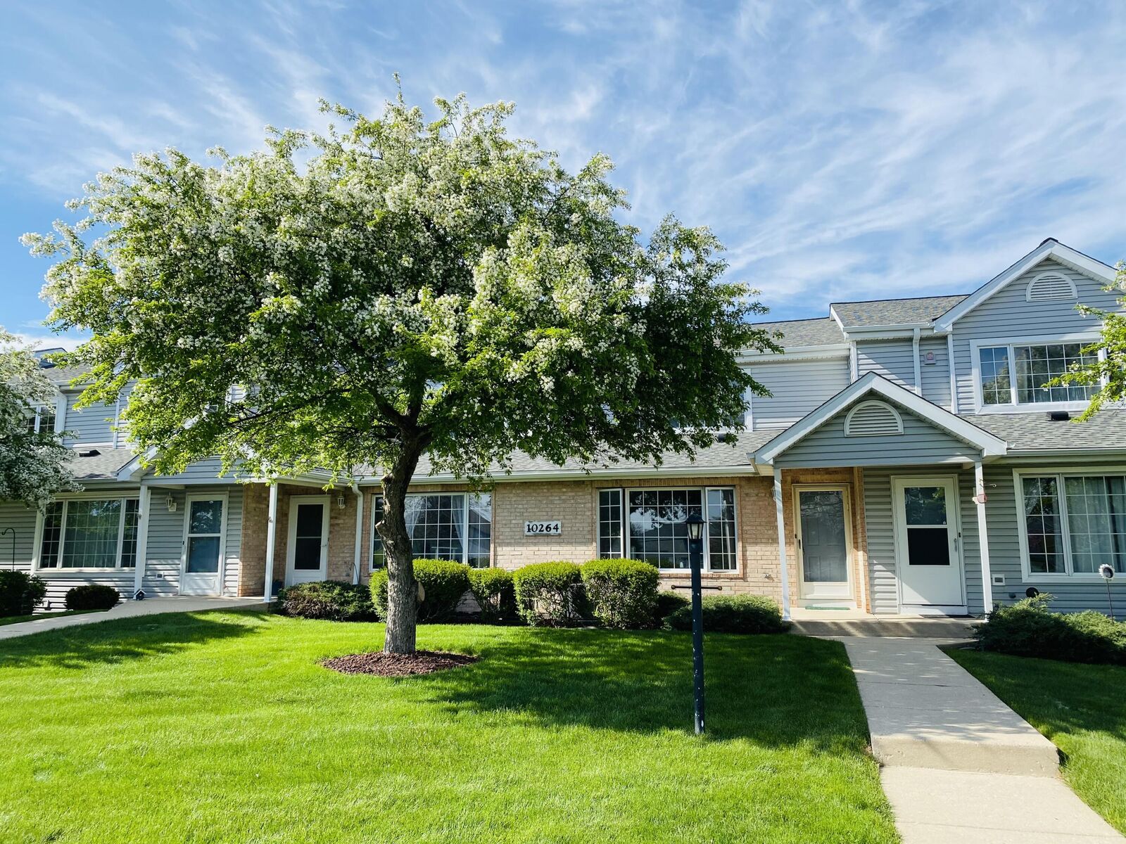 Property Photo:  10264 W Whitnall Edge Cir C  WI 53132 