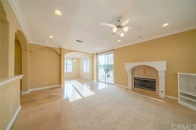 Property Photo: 1713 Clark Lane A CA 90278