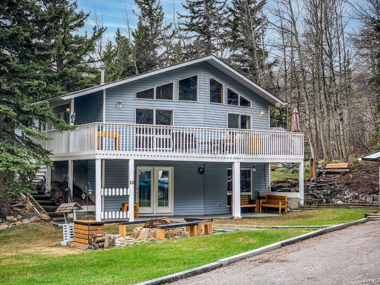 Property Photo: 23 Mt.mcgillivary Drive AB T0L 2C0