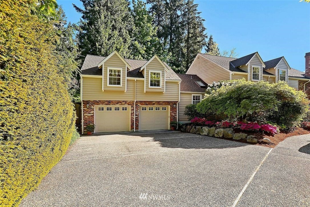 Property Photo:  11200 Eagle Lane  WA 98020 